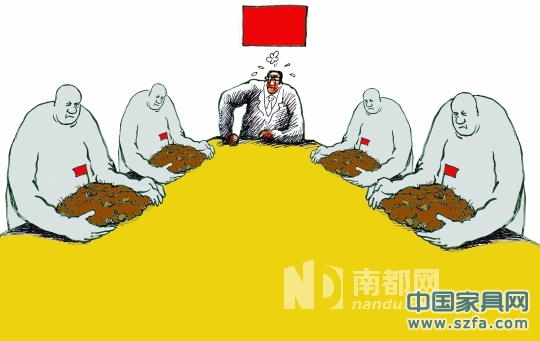 邱德厚一一回應質疑。