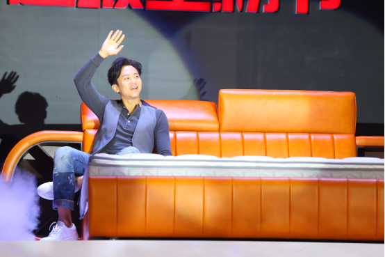 【520新聞稿】顧家床墊超級墊粉節成功背后有哪些可取之處？238.png